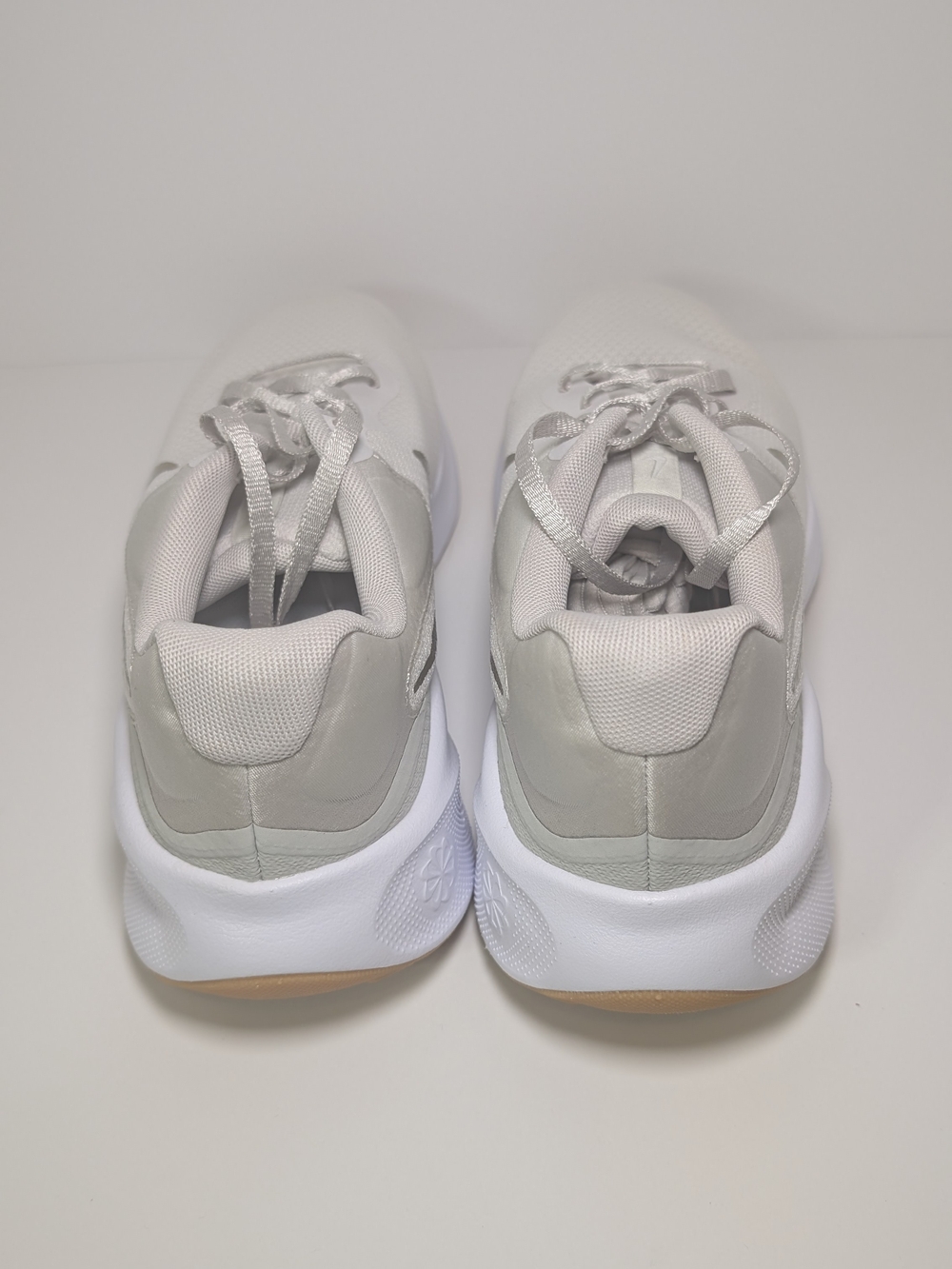 Women's Size 10 Nike Revolution 7 Color Phantom/Neutral Olive NEW - Picture 4 of 8